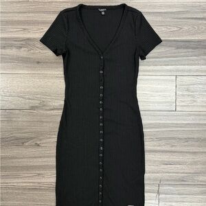 GUESS Women's Short Sleeve Raylynn Henley Rib Mini Dress - Size Small